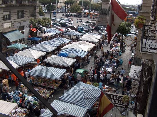Foto del mercato di Forcella